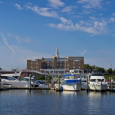 Molly Pitcher Inn Red Bank Dış mekan fotoğraf